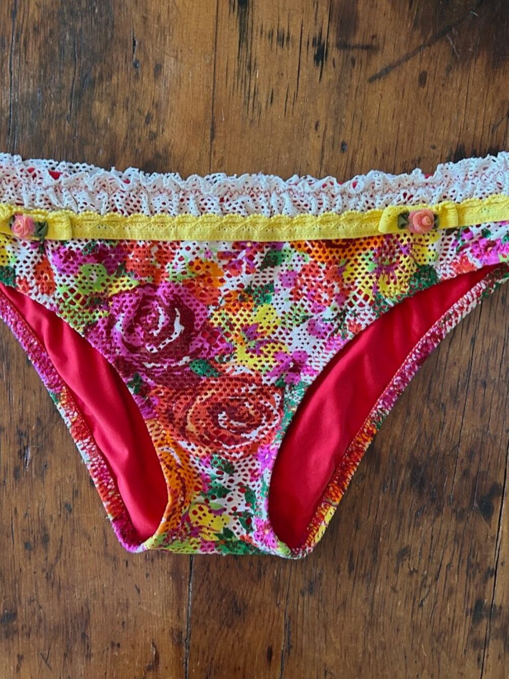 Vintage Betsey Johnson Floral Bikini Set - Picture 11 of 11